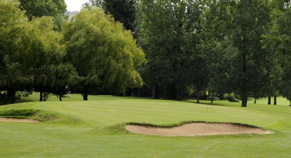 8 :: Theydon Bois Golf Club